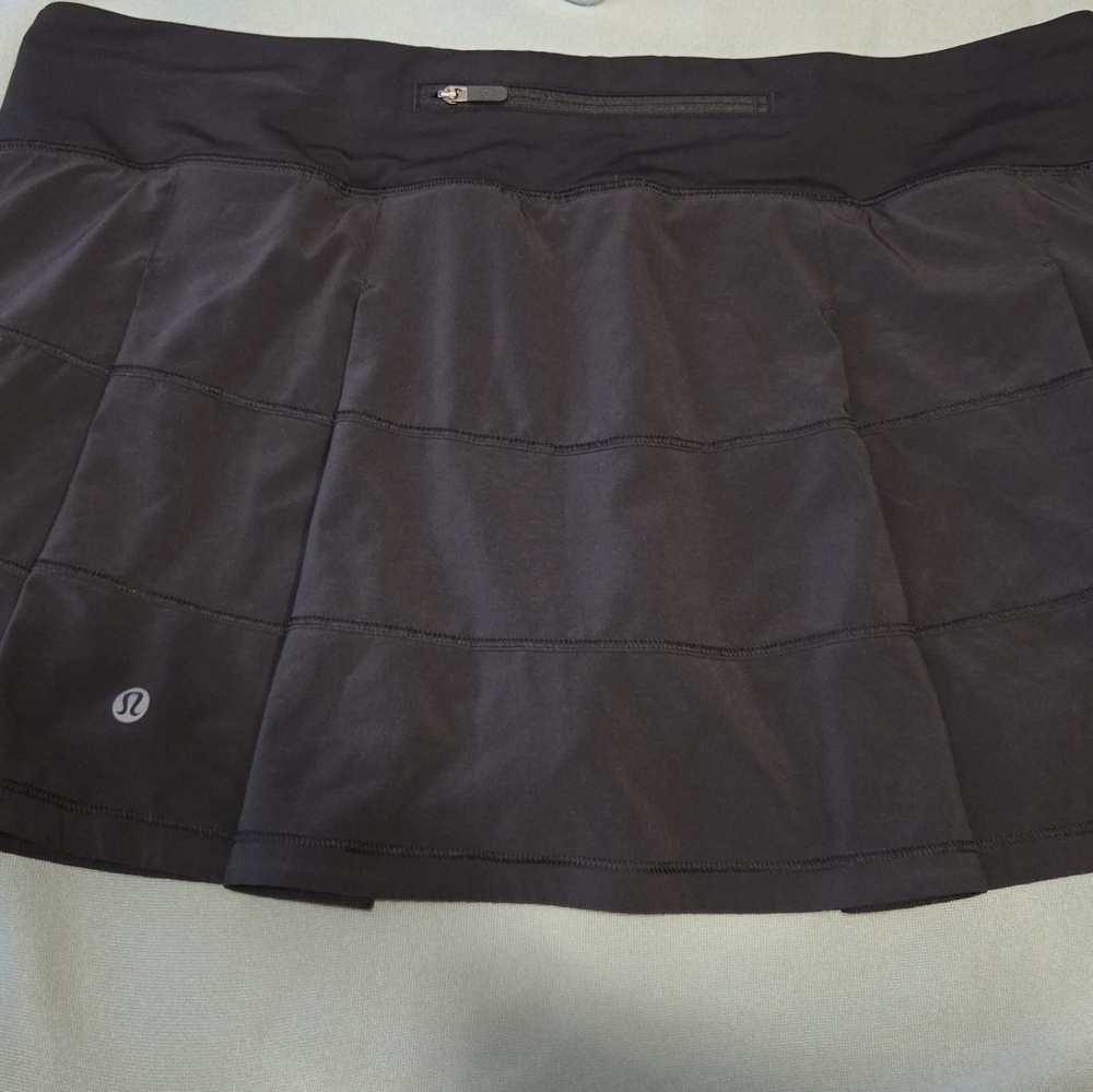 Lululemon Pace Rival Skirt size 12 Womens